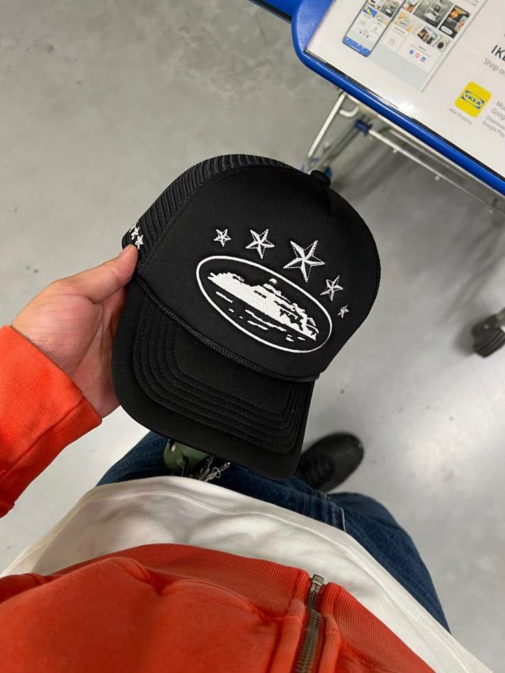 Corteiz Alcatraz Trucker Hat