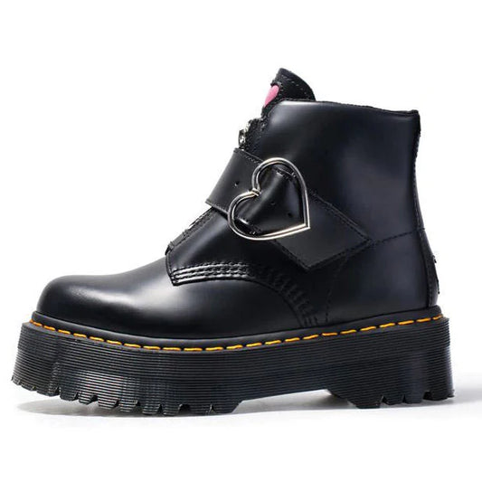 Dr. Martens LAZY OAF BUCKLE BOOT