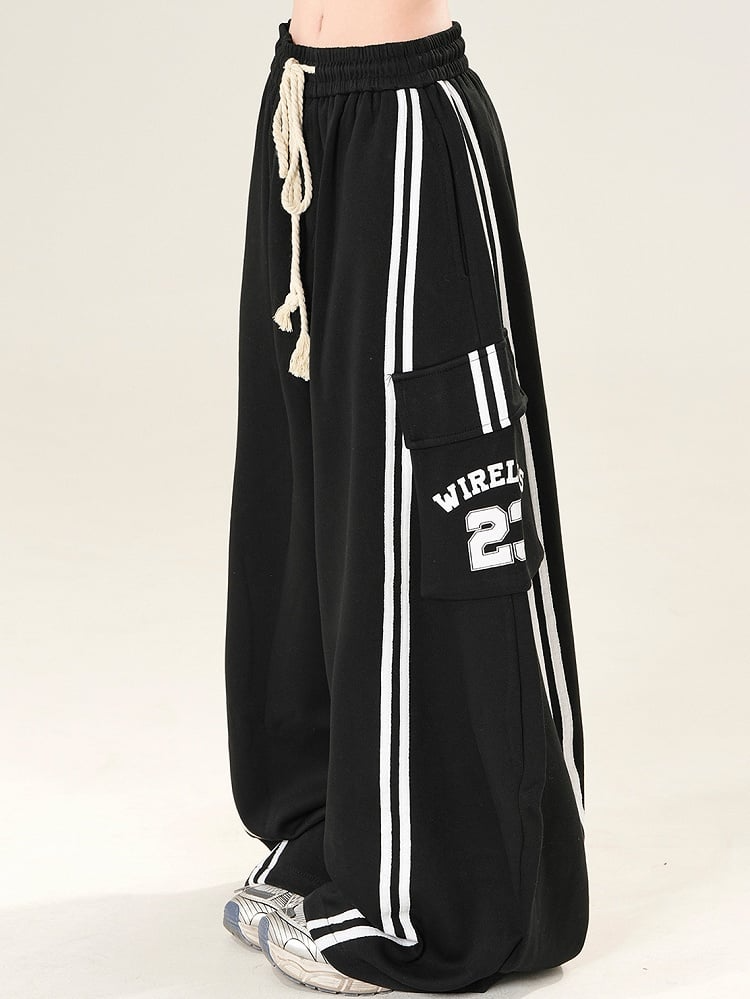 Black Bittersweet Letter And Number Print Cargo Pockets Decorated Wide-leg Cut Pants