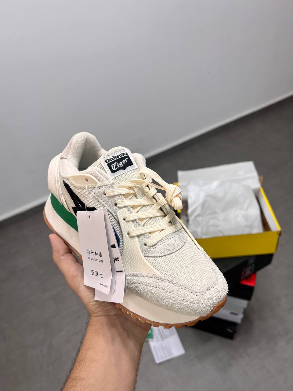 Onitsuka Tiger Moage CO Cream Black