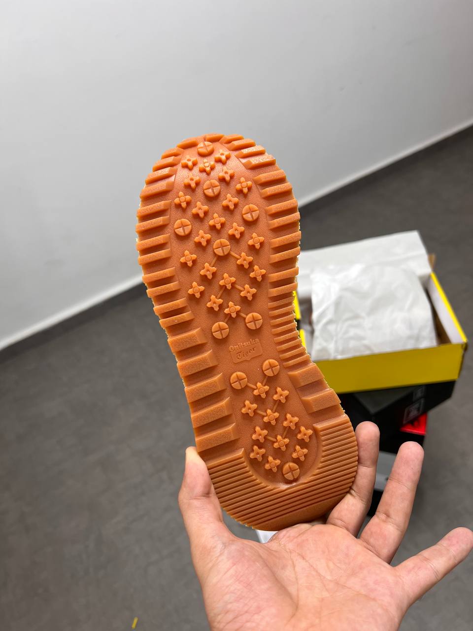 Onitsuka Tiger Moage CO Cream Black